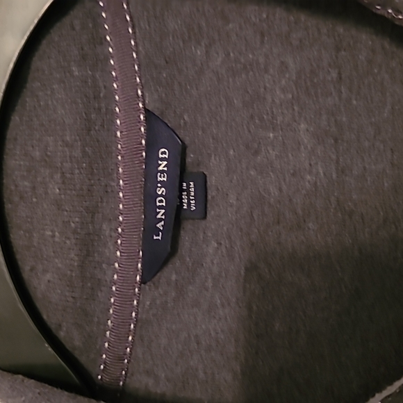 Lands End sweatshirt - Picture 2 of 4